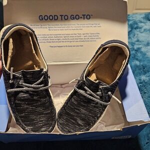 HEY DUDE Women's Shoes Wendy Stretch Sox Textured Navy Blue Size‎ 6 NEW In Box